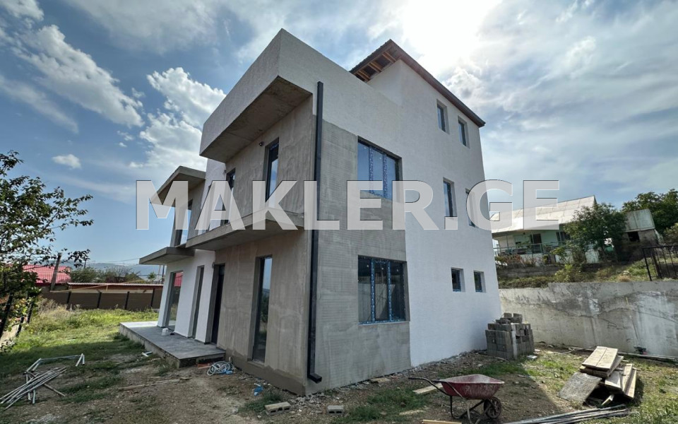  Satılık 380 m²  Villa in Napetvrebi