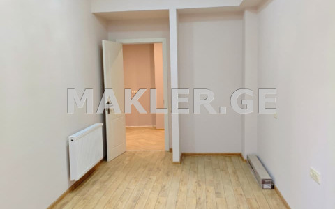  იყიდება 2 ოთახიანი  ბინა საბურთალოზე  შარტავას ქუჩაზე 