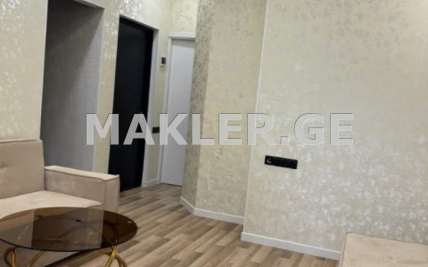  Продается 3 комнатная  Квартира в Ортачале  на ул. Гулуа 