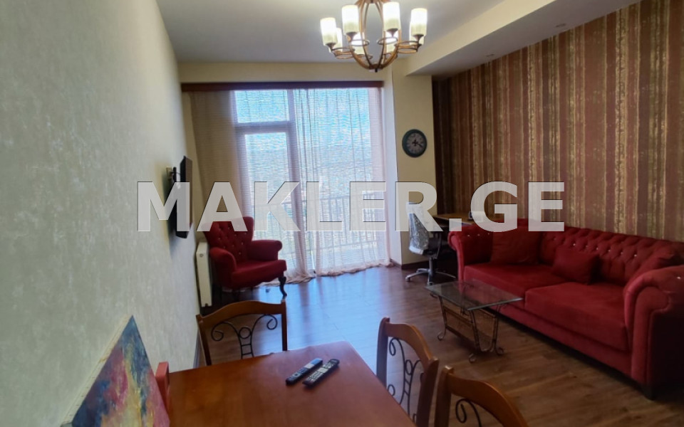  ქირავდება 2 ოთახიანი  ბინა ვერაზე  რ. ჯაფარიძის ქუჩაზე 