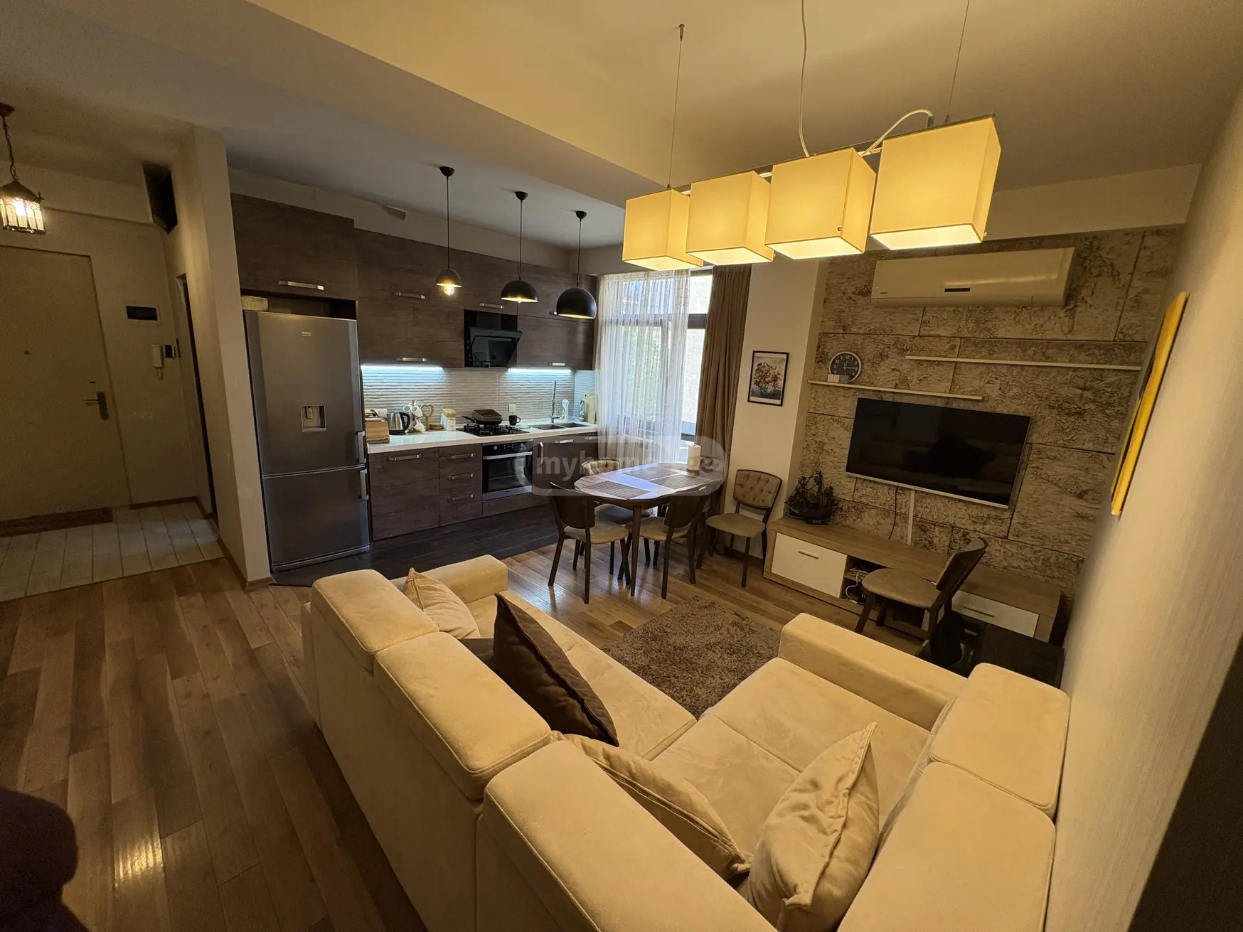  For Rent 3 room  Apartment in Vake dist.