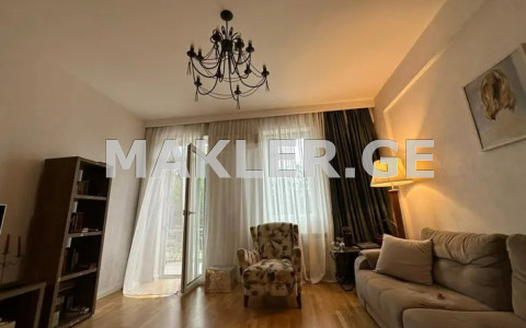  იყიდება 3 ოთახიანი  ბინა საბურთალოზე  ვაჟა-ფშაველას გამზირზე 