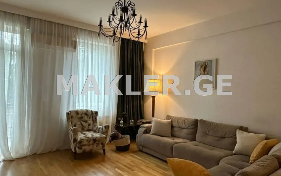  იყიდება 3 ოთახიანი  ბინა საბურთალოზე  ვაჟა-ფშაველას გამზირზე 