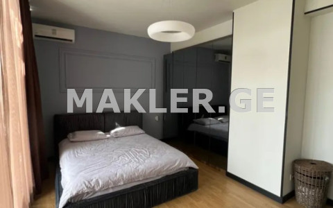  Продается 3 комнатная  Квартира в Сабуртало  на ул. Картозиа 