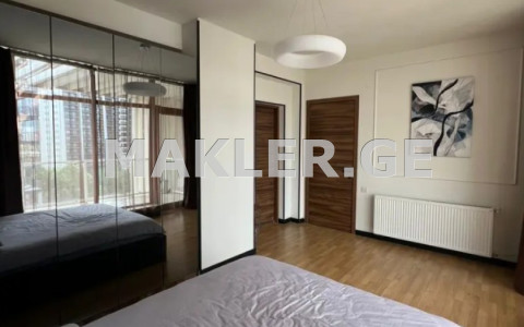  Продается 3 комнатная  Квартира в Сабуртало  на ул. Картозиа 