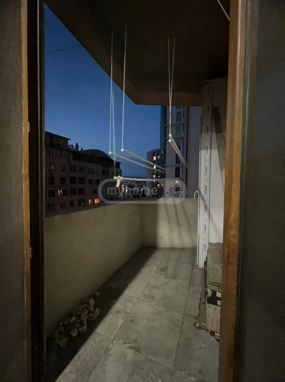  Сдаётся 3 комнатная  Квартира в Сабуртало  на ул. Миротадзе 