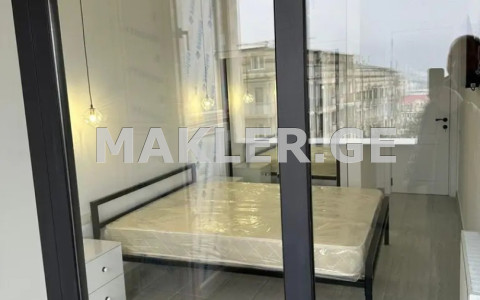  ქირავდება 2 ოთახიანი  ბინა საბურთალოზე  უნივერსიტეტის ქუჩაზე 