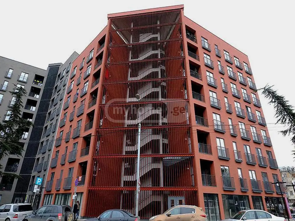  Сдаётся 2 комнатная  Квартира в Сабуртало  на ул. Нуцубидзе 