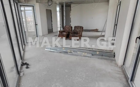  იყიდება 4 ოთახიანი  ბინა ლისის ტბაზე  ავთო ვარაზის ქუჩა 