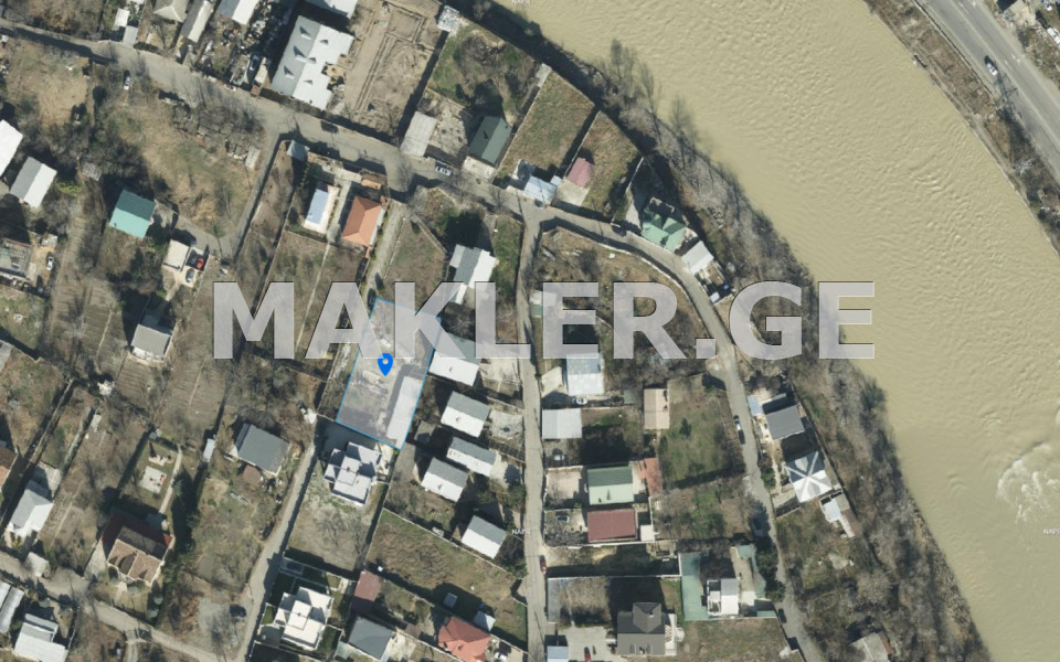  For Sale 375 m² space Private House in Ortachala  in II Kheivani st. 