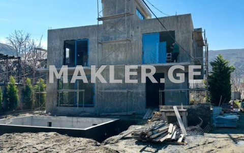  For Sale 375 m² space Private House in Ortachala  in II Kheivani st. 