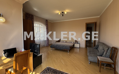  Kiralık 250 m²  Villa in Isani dist.  in Amirejibi st. 
