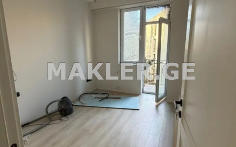  For Sale 4 room  Apartment in Krtsanisi dist.