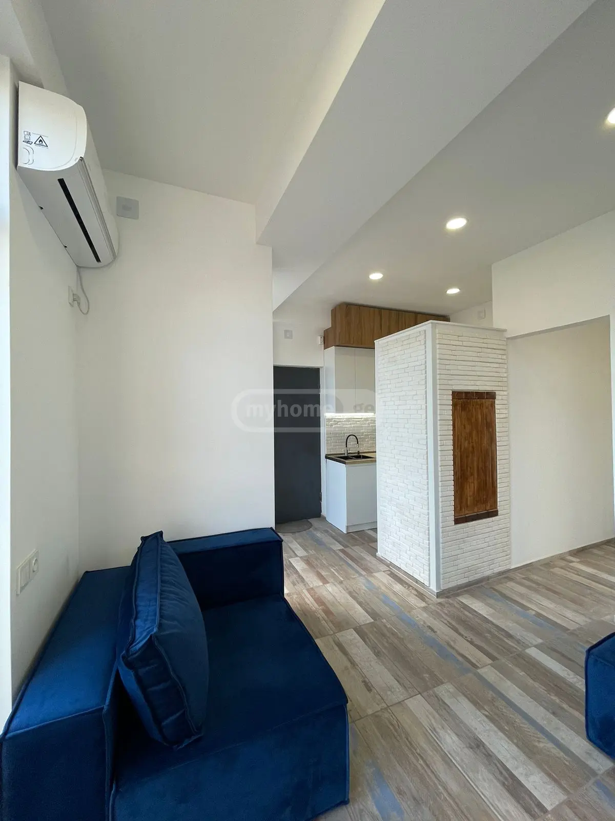  For Sale 2 room  Apartment in Avlabari dist.  in Telavi st. 