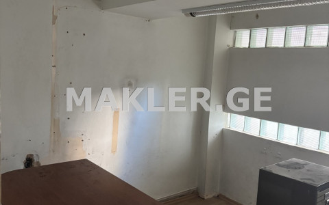  Kiralık 75 m²  Büro & Ofis in Vera dist.  in Barnovi st. 