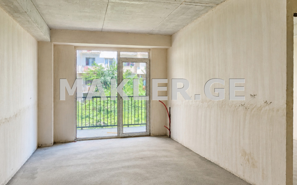  للبيع 2 room  الشقة في منطقة سابورتالو  في هضبة نوتسوبيدزه 