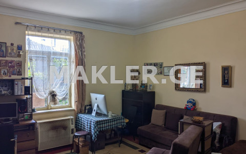  For Sale 250 m² space Private House in Tskneti dist.