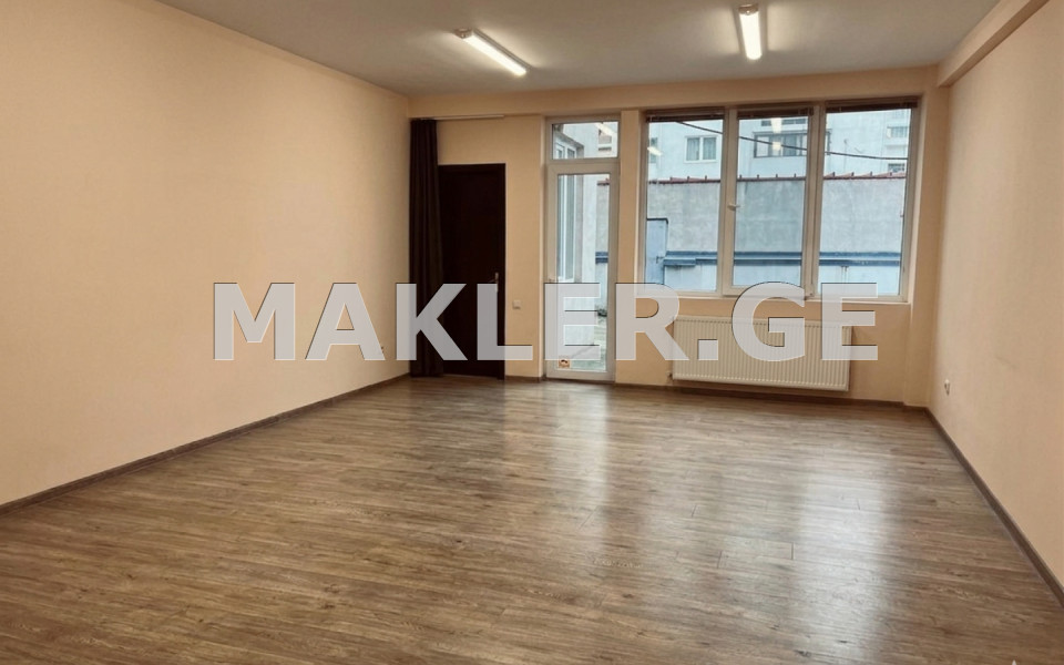  Kiralık 134 m²  Büro & Ofis in Saburtalo dist.  in Mitskevichi st. 