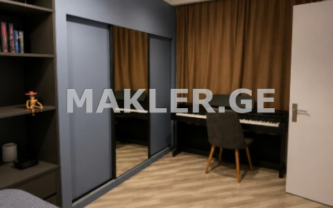 For Sale 3 room  Apartment in Vake dist.  in N. Djvania st. 