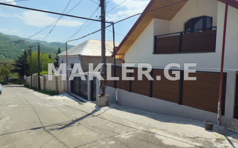  For Sale 175 m² space Private House in Mtskheta