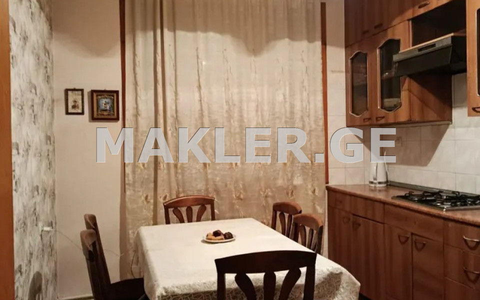  למכירה 3 חֶדֶר  דִירָה in Saburtalo dist.  in S.Chikovani st. 