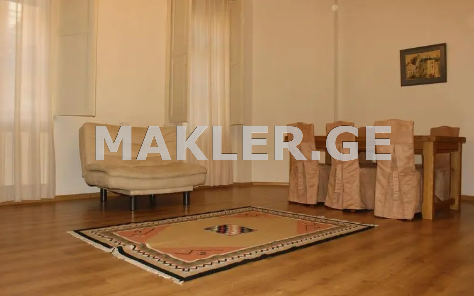  Kiralık 7   Daire in Mtatsminda dist. (Old Tbilisi)  in Purtseladze st. 