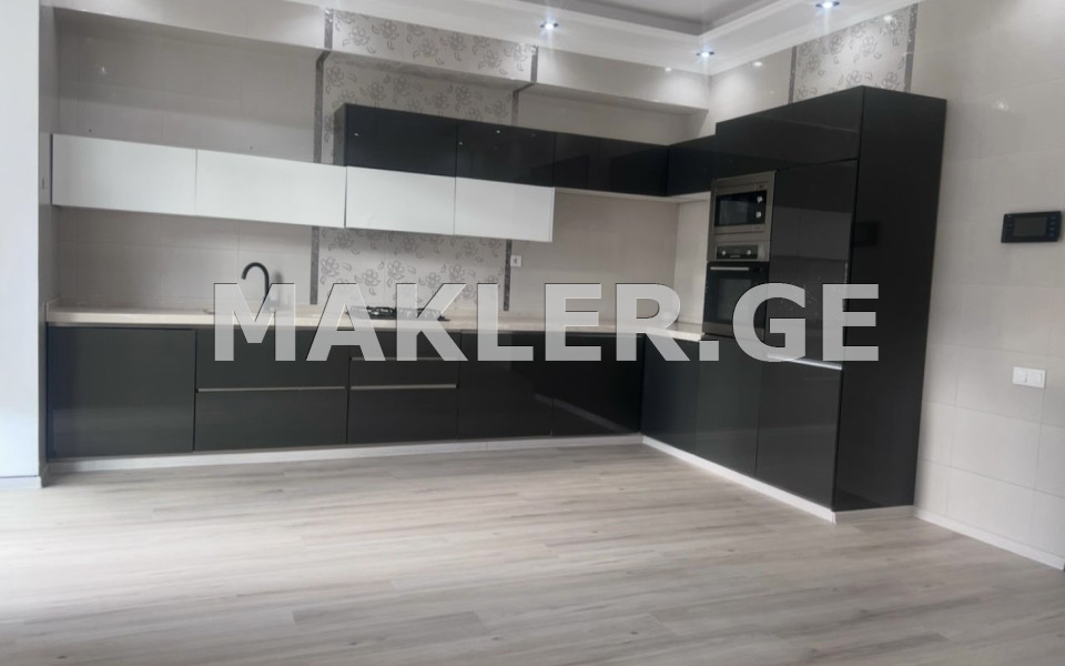  Kiralık 8   Daire in Vake dist.  in I. Chavchavadze Ave. 