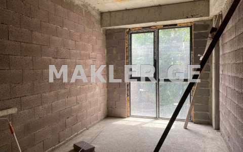  For Sale 4 room  Apartment in Vake dist.  in Mtskheta st. 