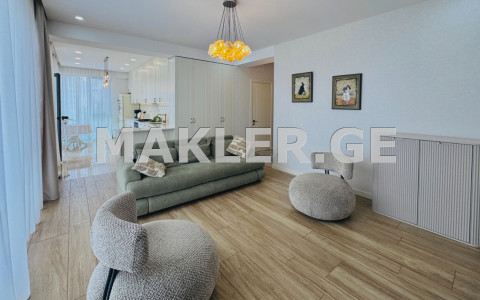  For Sale 5 room  Apartment in Ortachala  in Gorgasali st. 