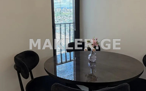  For Sale 4 room  Apartment in Isani dist.  in Navtlugi st. 