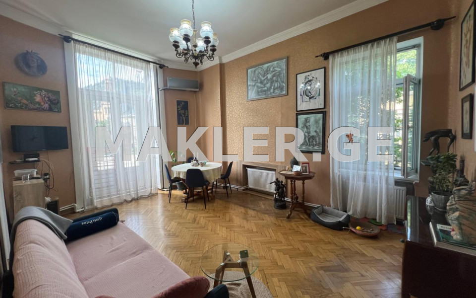  למכירה 2 חֶדֶר  דִירָה in Vera dist.  in Kiacheli st. 