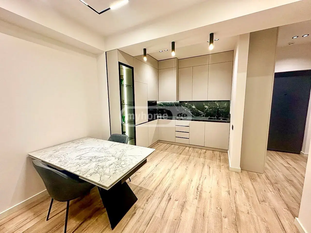  Satılık 2   Daire in Ortachala  in Nadikvari st. 