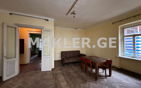  出售 3 room  公寓 维拉区  in Tarkhnishvili blind alley 