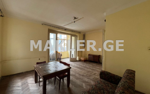  出售 3 room  公寓 维拉区  in Tarkhnishvili blind alley 