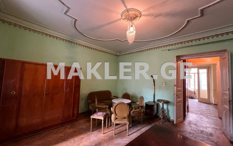  For Sale 3 room  Apartment in Vera dist.  in Tarkhnishvili blind alley 