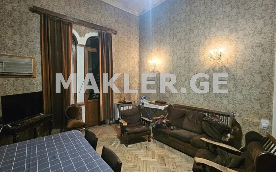  For Sale 2 room  Apartment in Mtatsminda dist. (Old Tbilisi)  in Mtkvari st. 