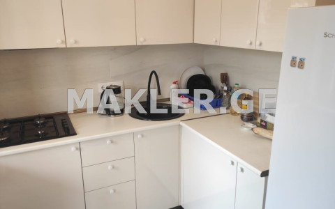 For Sale 2 room  Apartment in Saburtalo dist.  in Zakariadze st. 
