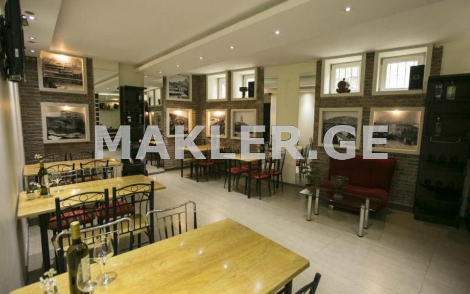  למכירה להשכרה 420 m² מֶרחָב מסחרי חלל in Sololaki dist. (Old Tbilisi)  in A. Catholicos st. 
