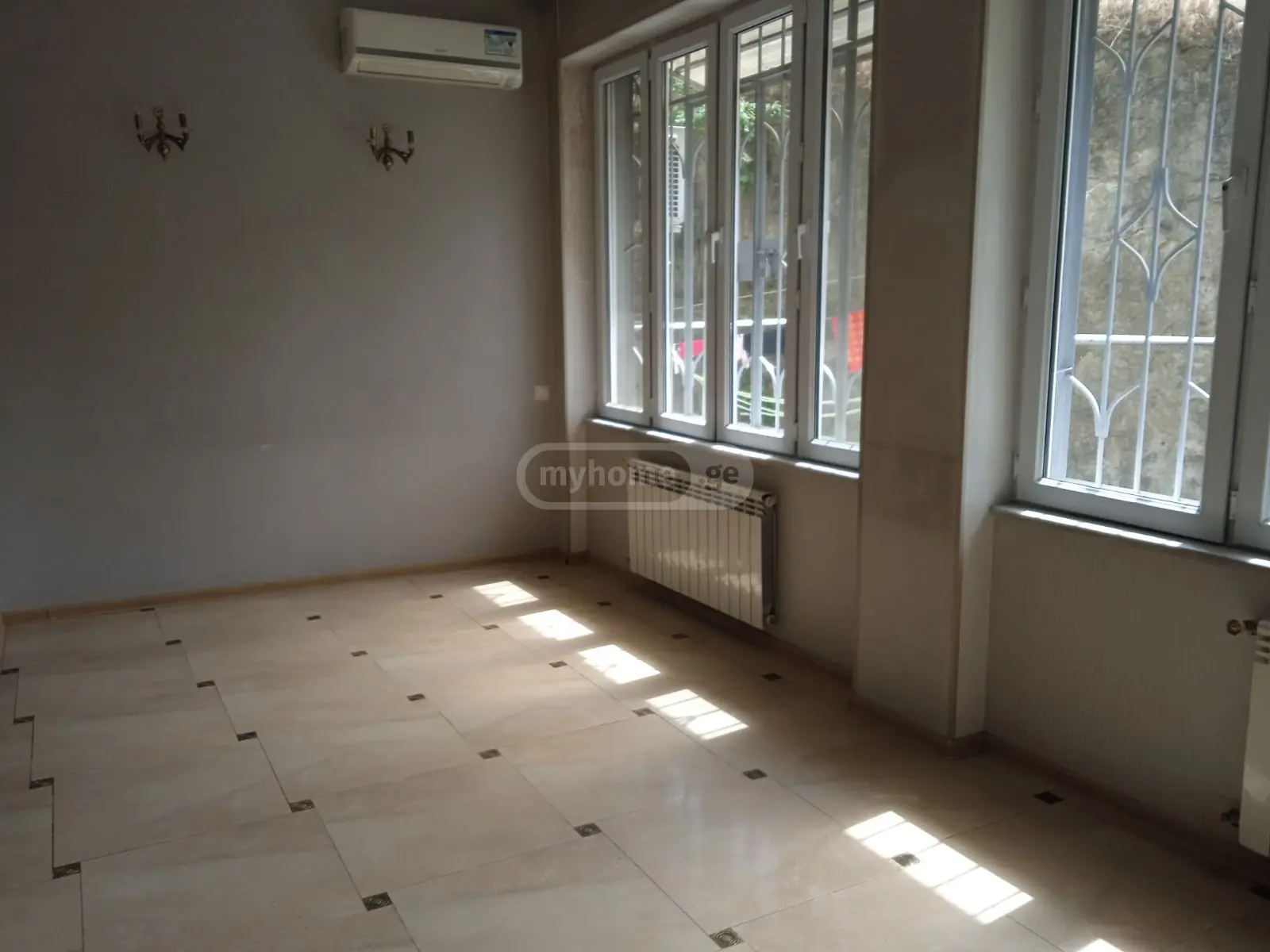  Satılık 3   Daire in Ortachala  in Gorgasali st. 