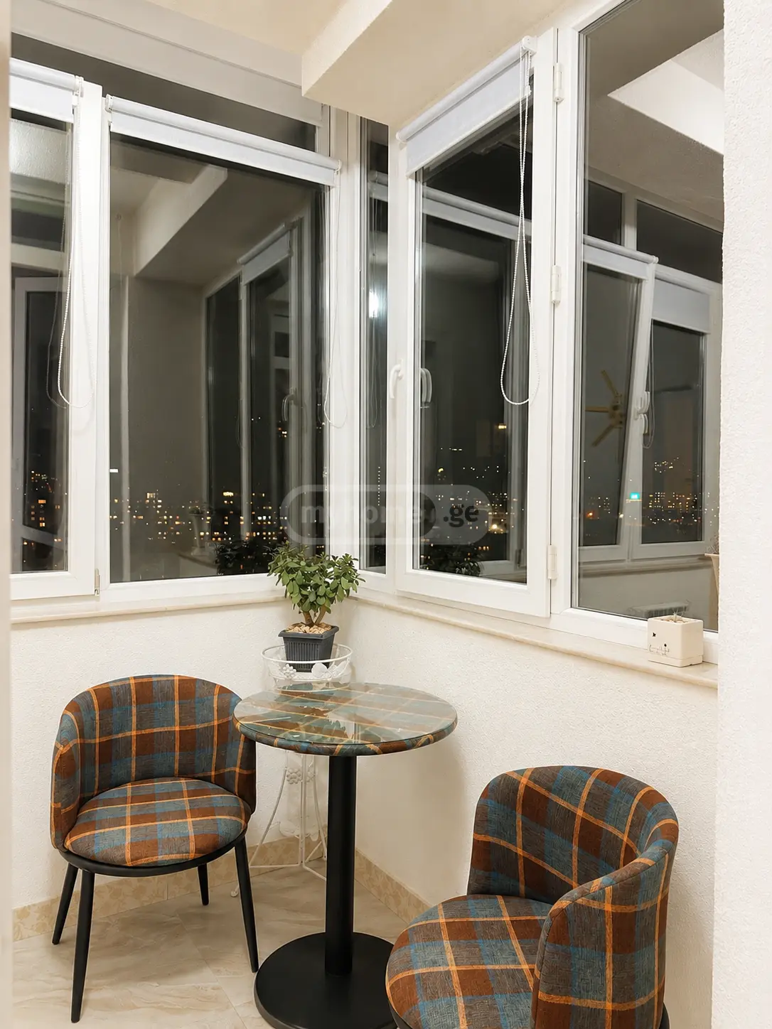  Satılık 3 room  Daire in Saburtalo dist.  in Panaskertel-Tsitsishvilii st. 
