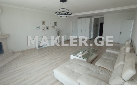  للبيع 4 room  الشقة في منطقة سابورتالو  in Gagarini St. 