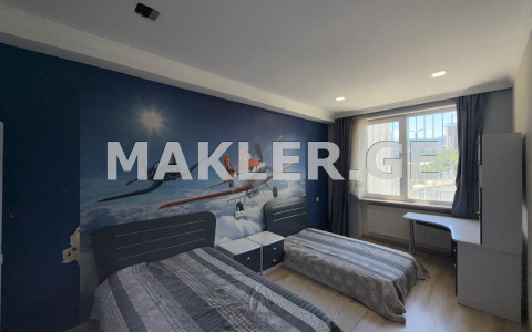  للبيع 4 room  الشقة في منطقة سابورتالو  in Gagarini St. 
