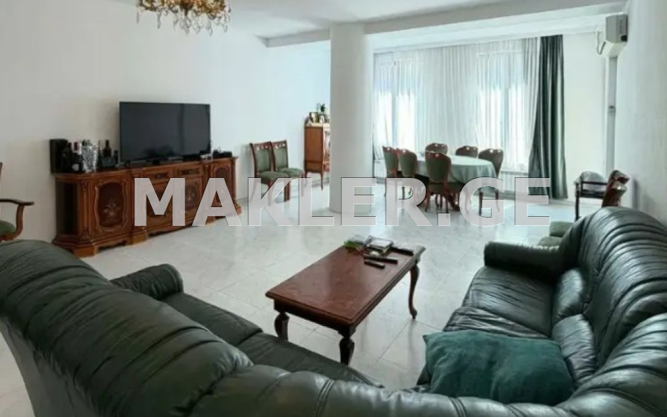  Satılık 5   Daire in Vake dist.  on Ir. Abashidze st. 