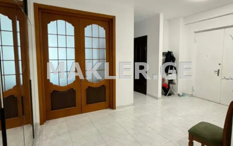  Satılık 5   Daire in Vake dist.  on Ir. Abashidze st. 