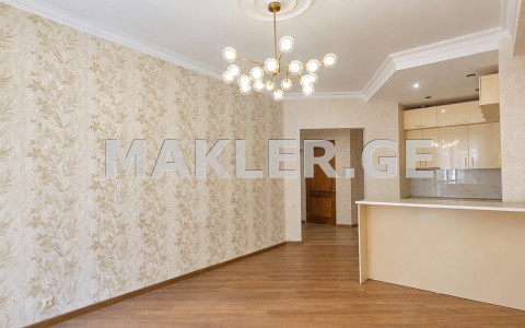  出售 3 室  公寓 萨布尔塔洛区  in Al. Kazbegi Ave. 