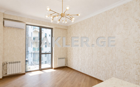 出售 3 室  公寓 萨布尔塔洛区  in Al. Kazbegi Ave. 