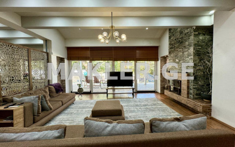  للبيع 650 m² space منزل خاص in Kojori