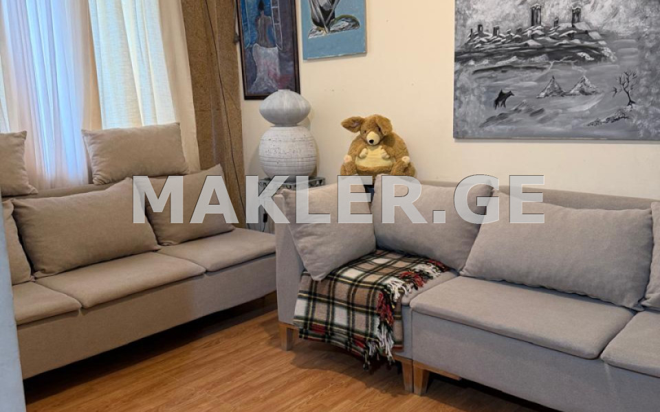  For Sale 3 room  Apartment in Mtatsminda dist. (Old Tbilisi)  in Besiki st. 