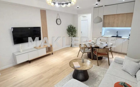  For Sale 3 room  Apartment in Ortachala  in Nadikvari st. 