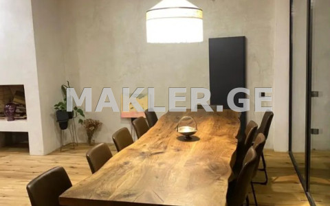  იყიდება ქირავდება 281 m² ფართობის საკუთარი სახლი ბაგებში